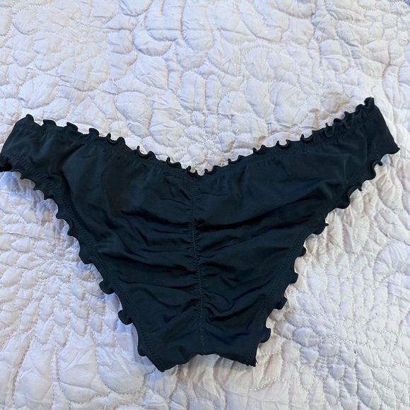 Lot of Bikinis and Bottoms - Picture 11 of 12